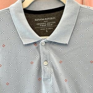 Men’s Banana Republic blue polo, size small